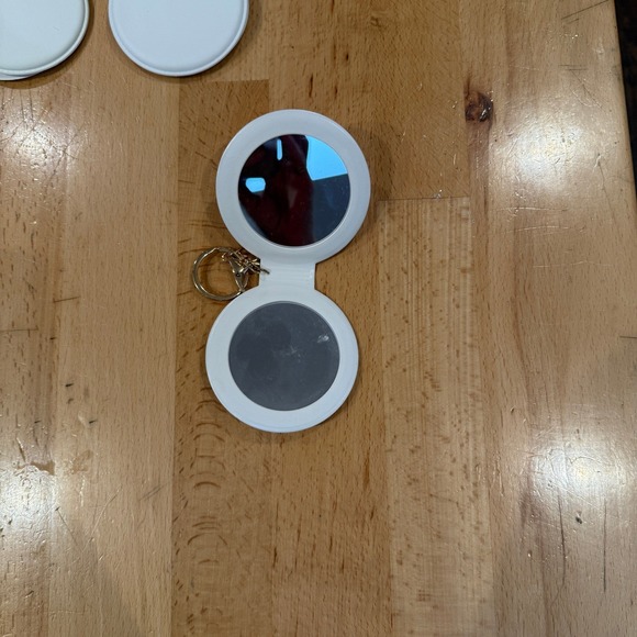 Compact Mirror Keychain Pink and White Round Makeup Cosmetic Mirror Lot (8) - Picture 2 of 3